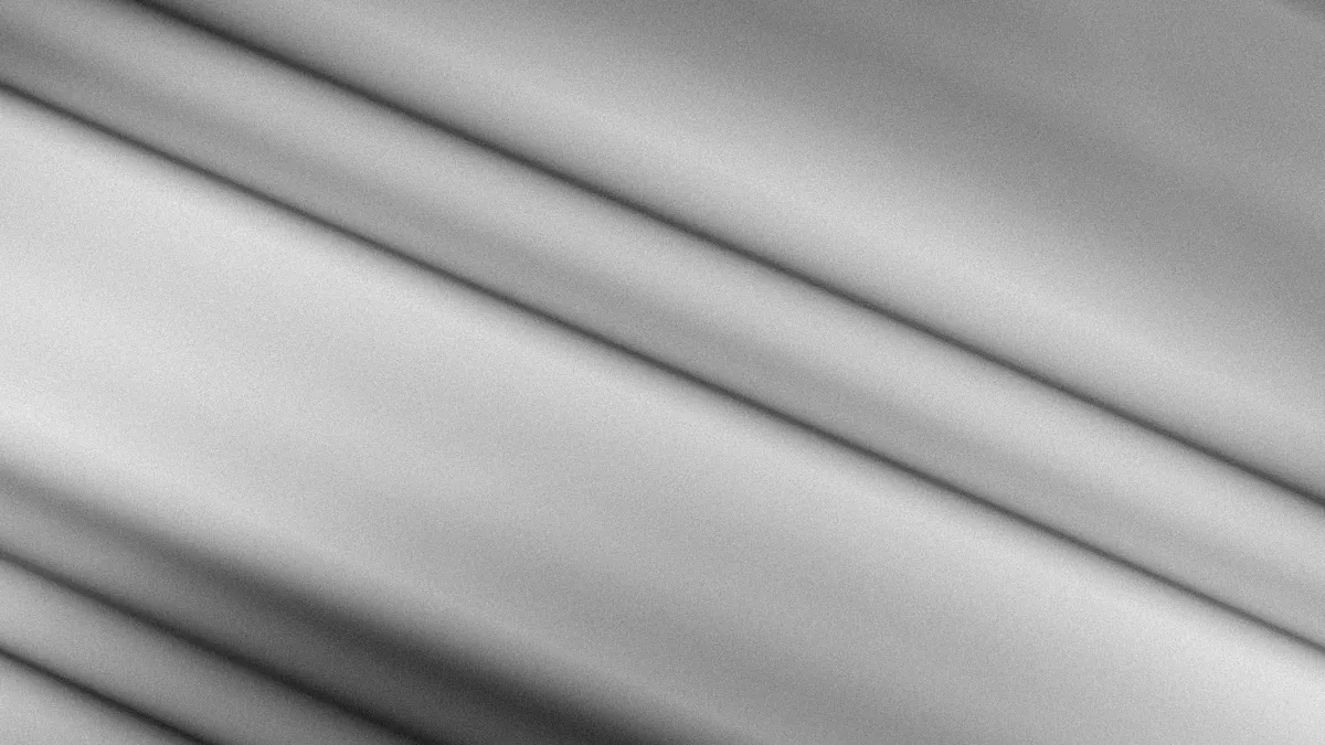 Difference Between Hot Rolled and Cold Rolled Steel: Surface and Tolerances